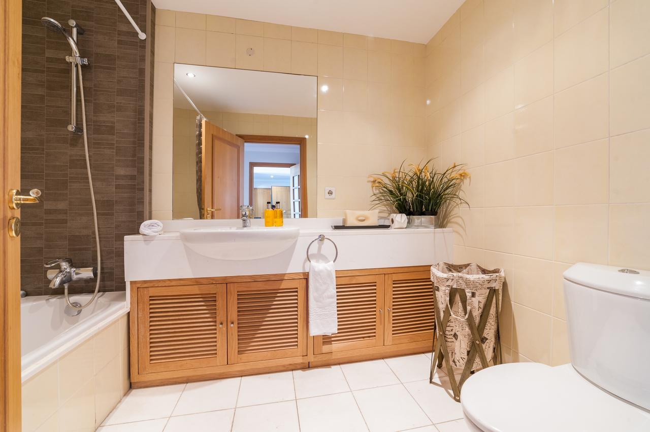 Falesia Apartment By Lovelystay ฟุงชาล ภายนอก รูปภาพ